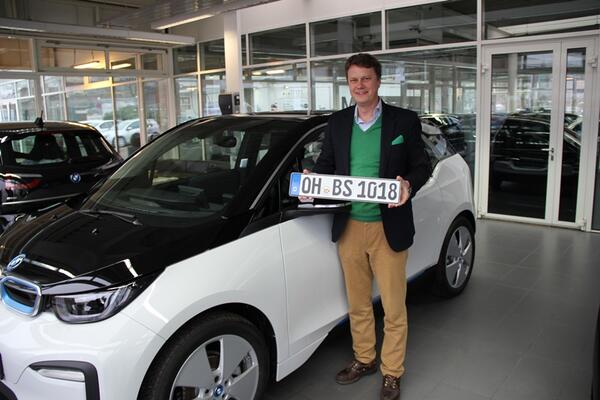 Bild vergr&ouml;&szlig;ern: BMW Übergabe