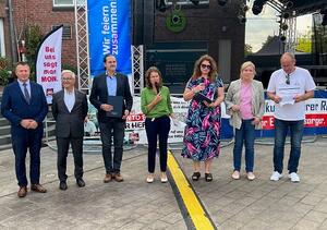 Bild vergr&ouml;&szlig;ern: Begrüßung Engeln Städtepartnerschaftsfest