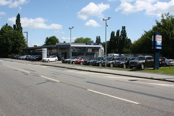 Autohaus Bad Schwartau - Außenbereich
