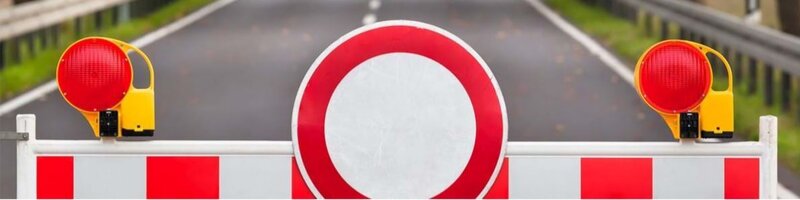 Bild vergr&ouml;&szlig;ern: Straßensperrung