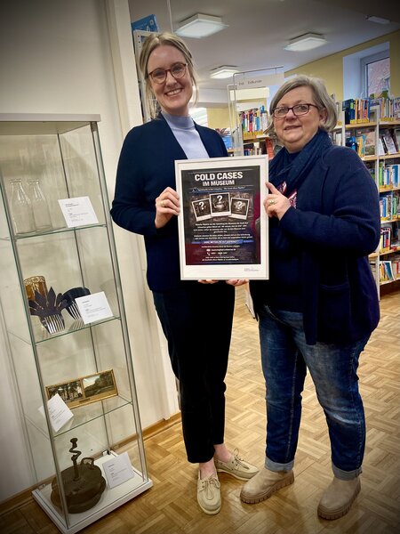 Bild vergr&ouml;&szlig;ern: Judith Ohrtmann (Museum) und Wiebke Kuchel (Bücherei)