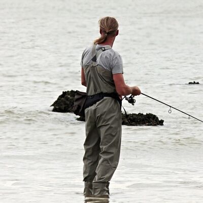 Bild vergr&ouml;&szlig;ern: angler